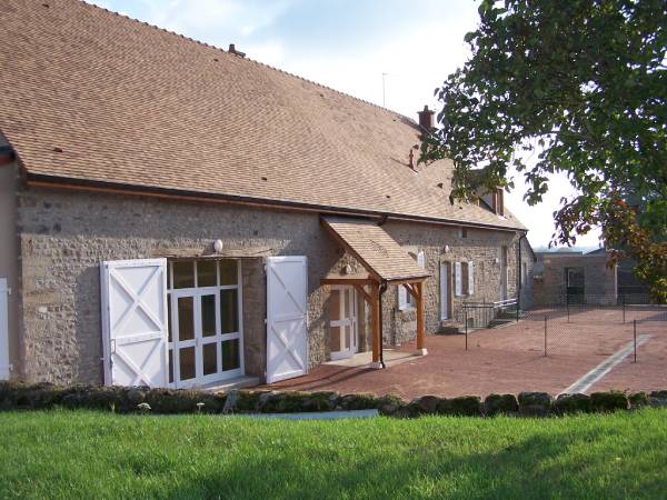 Antigny, salle des fêtes